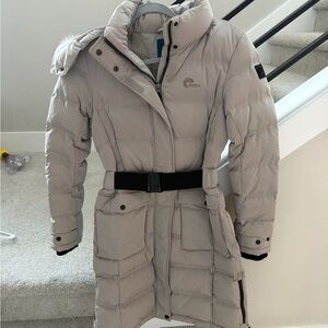 Women's Light Gray Puffer Jacket